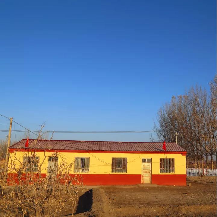 9395252e756440f79a3d0c76c91a1a7c.jpg