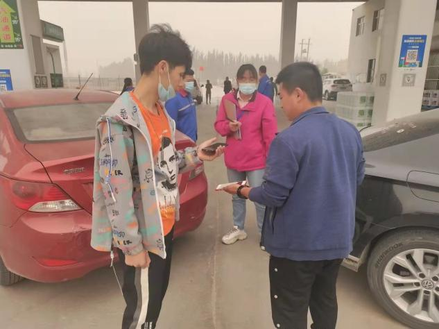 【我为群众办实事】车辆剐蹭引纠纷 社区调解促言和