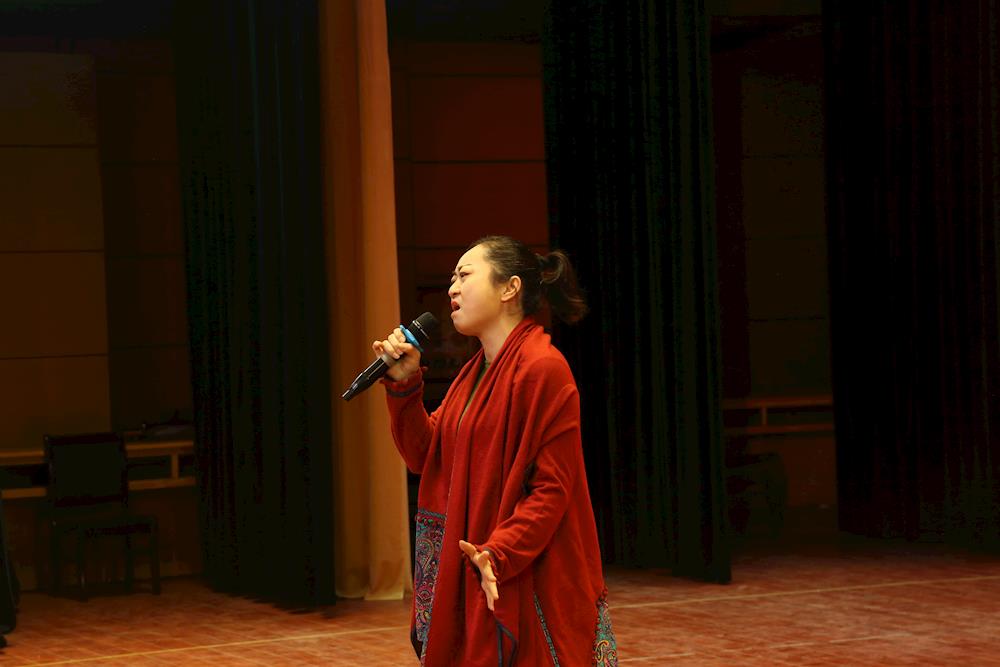 五团沙河镇团委举办“唱响青春·律动五团”青年歌手大赛