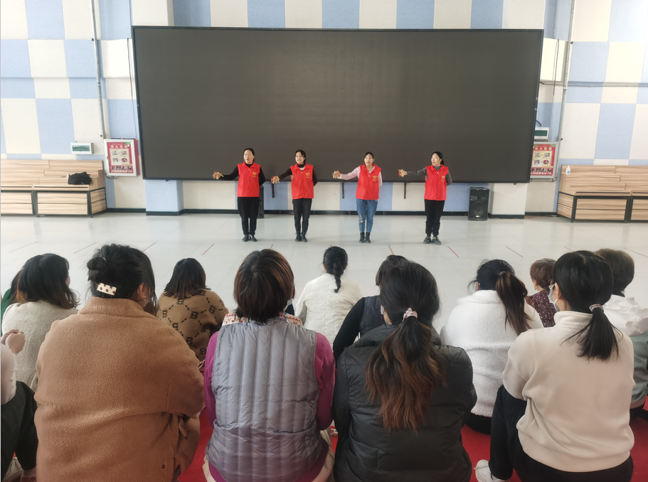 三团幼儿园党支部多举措掀起学习党的二十大精神热潮