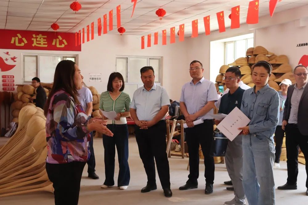 兵地交流促发展 互帮互助更团结