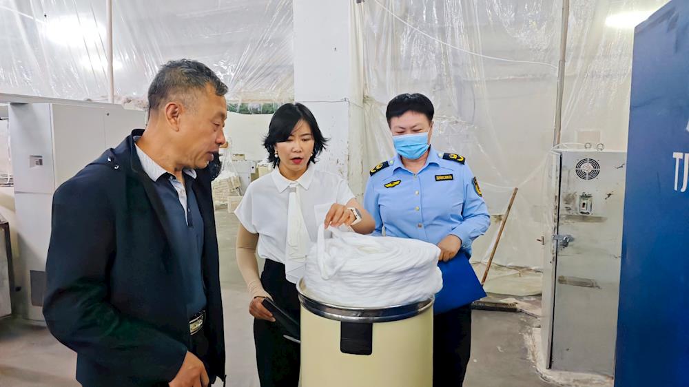 师市市场监管局开展辖区纺织服装企业生产经营情况调研活动