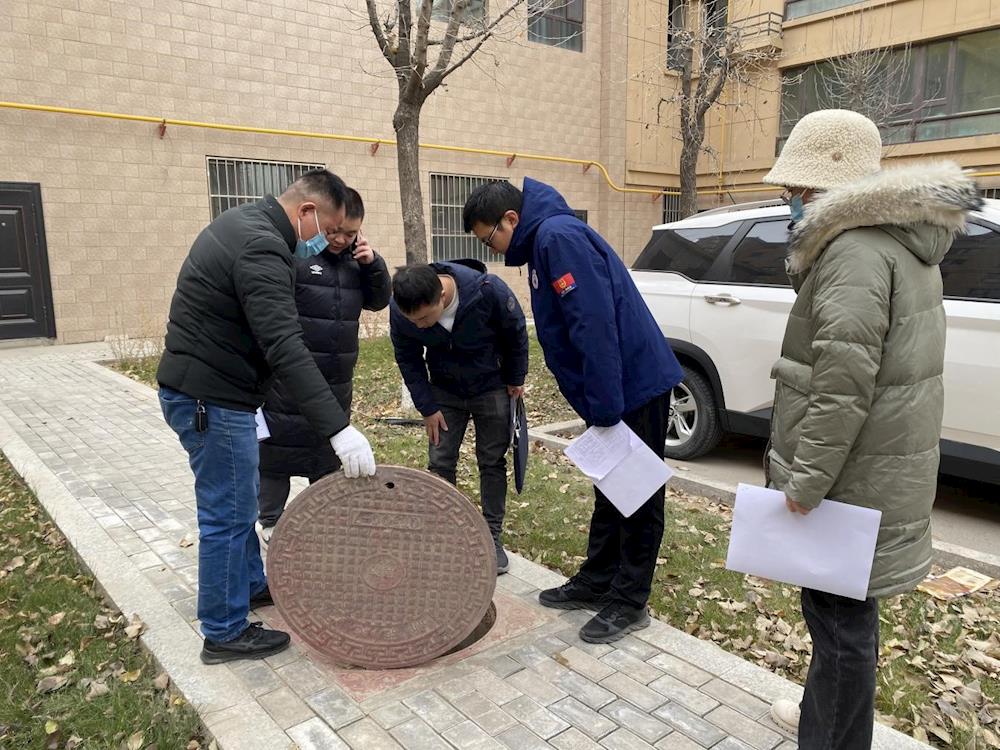 师市城市管理局联合多部门开展物业行业领域“三违”行为和群众身边安全隐患专项整治工作