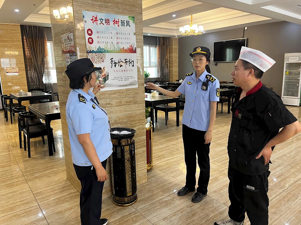 师市市场监督管理局在长隆大酒店开展“反对浪费、崇尚节约”制止餐饮浪费专项检查
