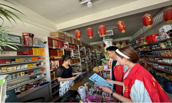 师市组织开展“诚信经营 放心消费” 宣传活动